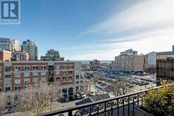 445 ELIZABETH Street Unit# PH1 Burlington