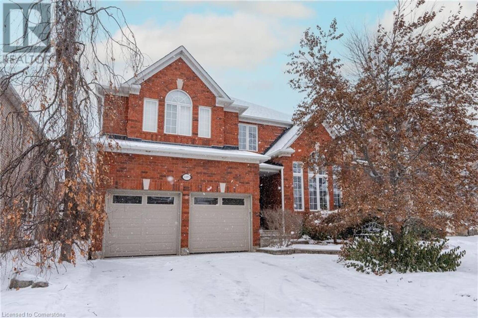 1185 LINDENROCK Drive Oakville