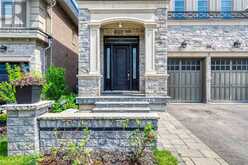 377 TUDOR Avenue Oakville