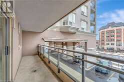 4000 CREEKSIDE Drive Unit# 203 Dundas