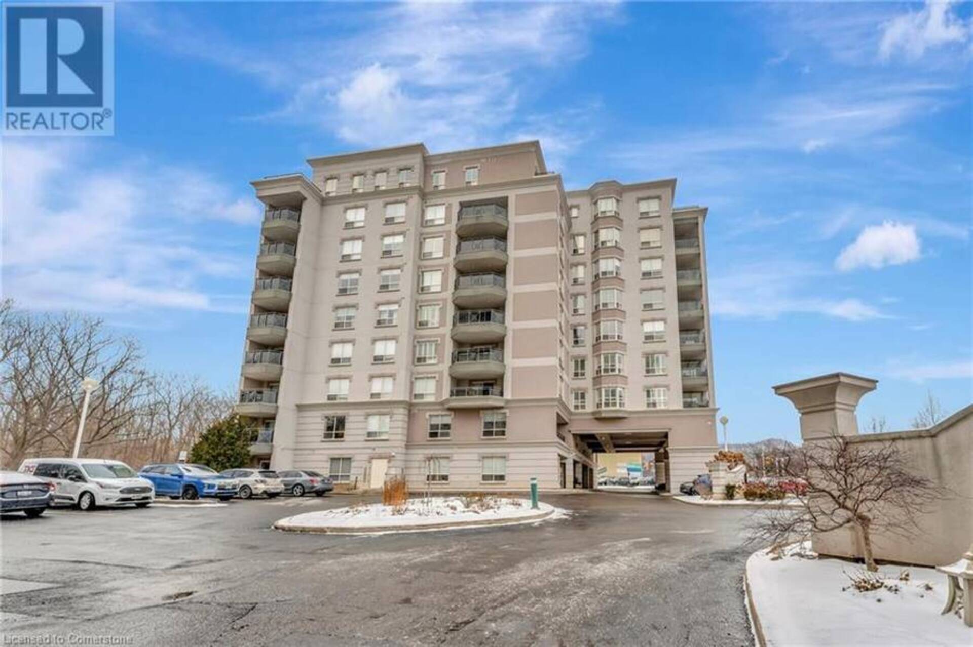 4000 CREEKSIDE Drive Unit# 203 Dundas