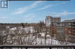 1000 CREEKSIDE Drive Unit# 605 Dundas