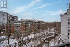 1000 CREEKSIDE Drive Unit# 605 Dundas