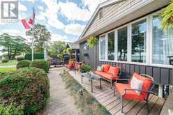 305 LAKESHORE Road Selkirk