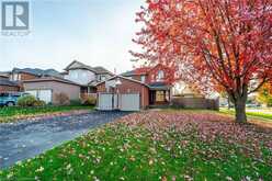 2 FENWICK Place Waterdown