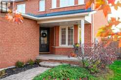 2 FENWICK Place Waterdown