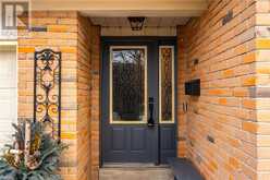 371 KNIGHTSBRIDGE Crescent Ancaster