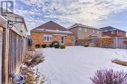 131 ESCARPMENT Drive Hamilton