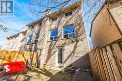 1155 PARAMOUNT Drive Unit# 26 Stoney Creek