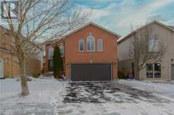 32 WATERWHEEL Crescent Waterdown