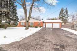 520 ANSON Drive Ancaster