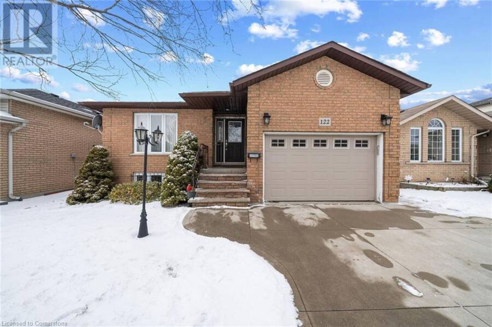 122 FIELDWAY Drive Hamilton