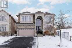 240 CLOVERLEAF Drive Ancaster