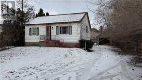 1027 GLENDOR Avenue Burlington