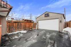 1225 TAVISTOCK Drive Burlington