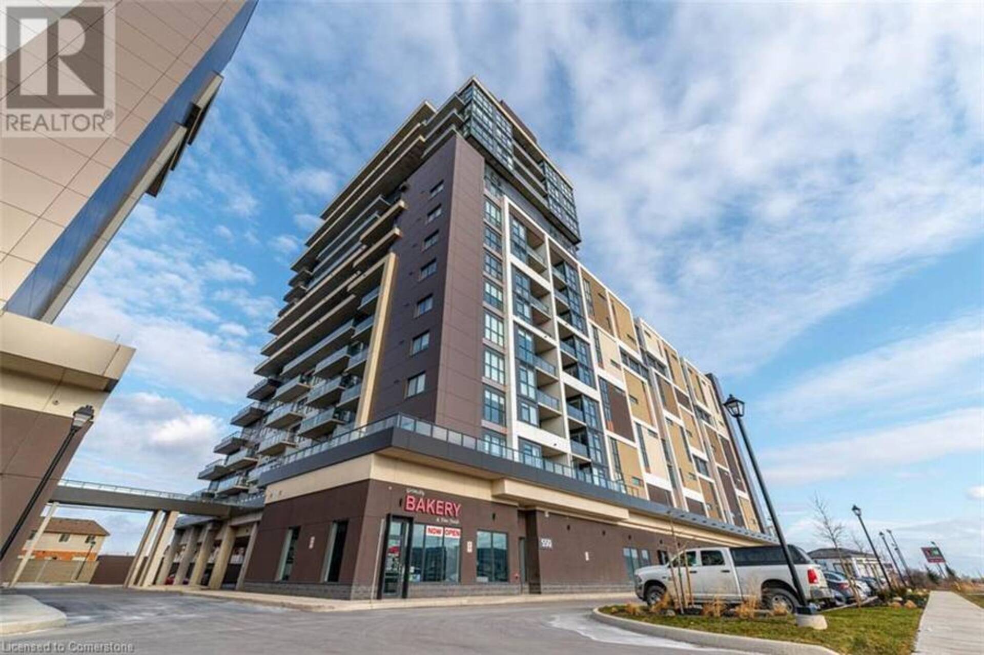 550 NORTH SERVICE Road Unit# 611 Grimsby