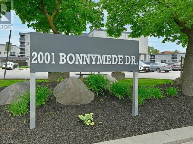 2001 BONNYMEDE Drive Unit# 140 Mississauga Ontario