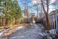 49 GLADSTONE Avenue Unit# Lower Hamilton