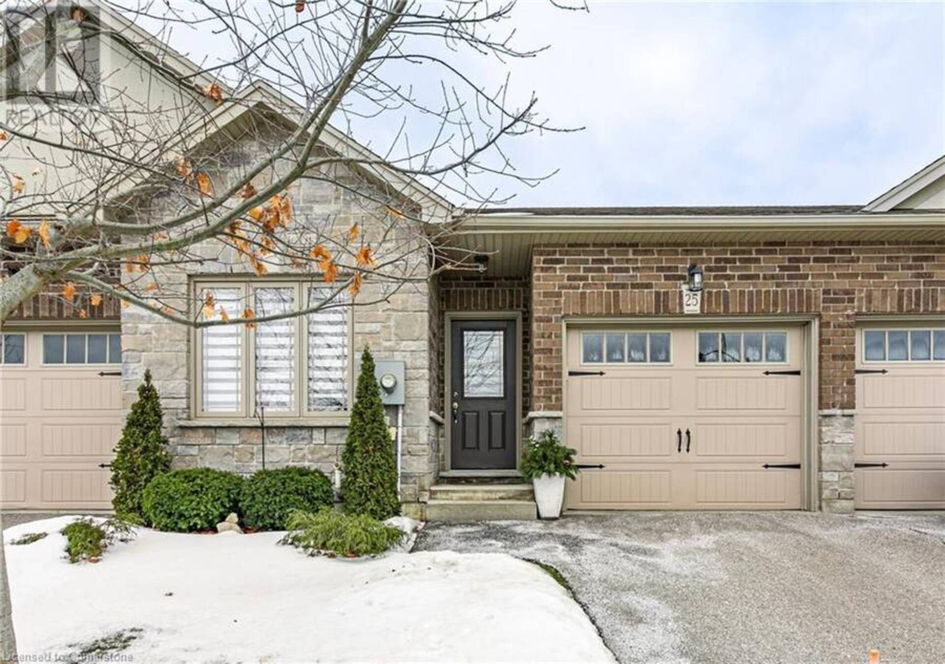 194 DONLY Drive S Unit# 25 Simcoe