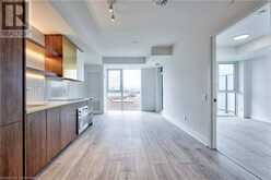 1285 QUEEN Street E Unit# 514 Toronto