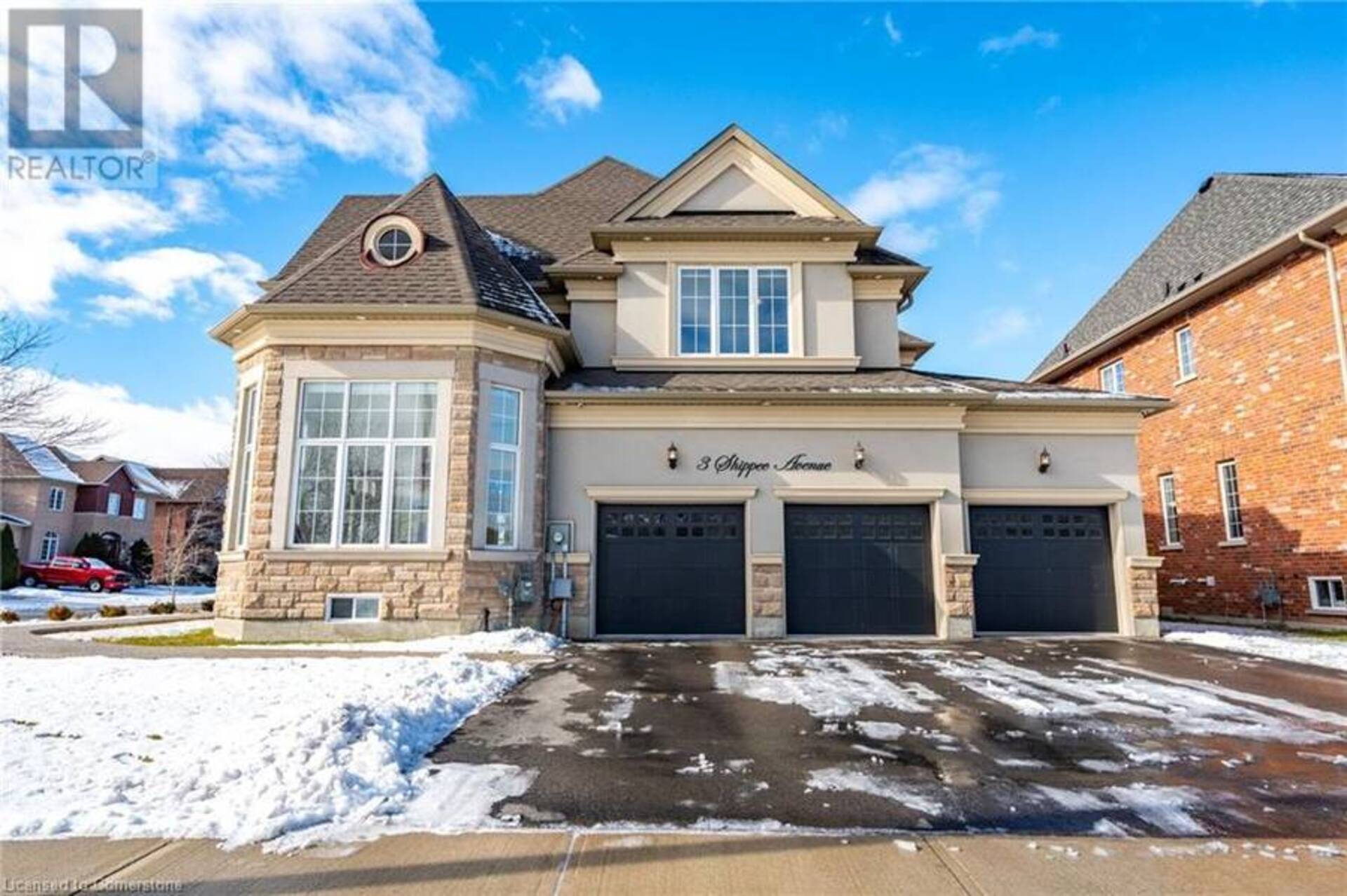 3 SHIPPEE Avenue Stoney Creek