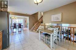 2 HAMPSHIRE Place Stoney Creek