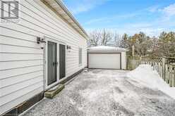 98 WELBOURN Drive Hamilton