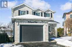 10 AMHERST Circle Hamilton