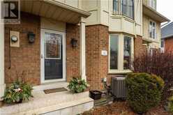 11 HARBOUR Drive Stoney Creek