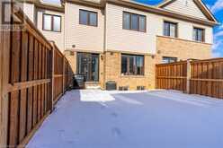 4 PAGEBROOK Crescent Stoney Creek