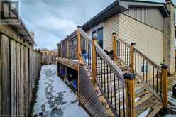 8 BASSWOOD Court Stoney Creek