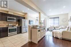 45 SEABREEZE Crescent Unit# 10 Stoney Creek