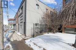 246 WHARNCLIFFE Road S London