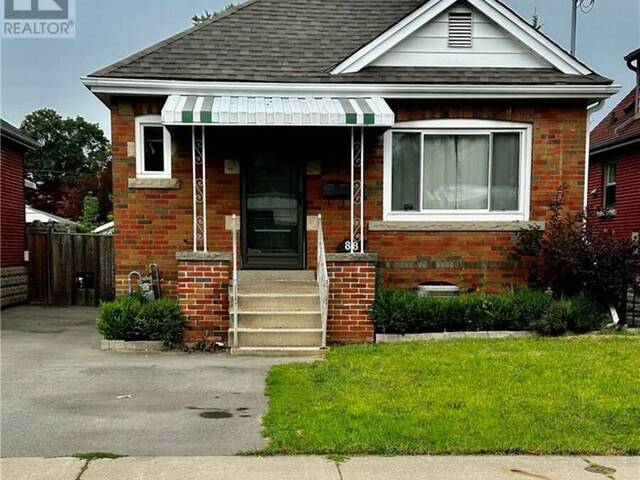 88 TRAGINA Avenue S Hamilton Ontario