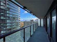 575 BLOOR Street E Unit# 1406 Toronto