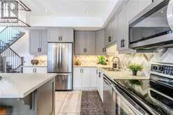 120 VINEBERG Drive Unit# 1 Hamilton