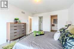 120 VINEBERG Drive Unit# 1 Hamilton