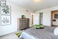 120 VINEBERG Drive Unit# 1 Hamilton