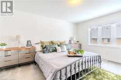 120 VINEBERG Drive Unit# 1 Hamilton