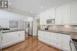 1207 PILGRIMS Way Oakville