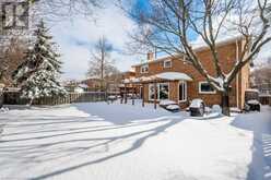 1207 PILGRIMS Way Oakville