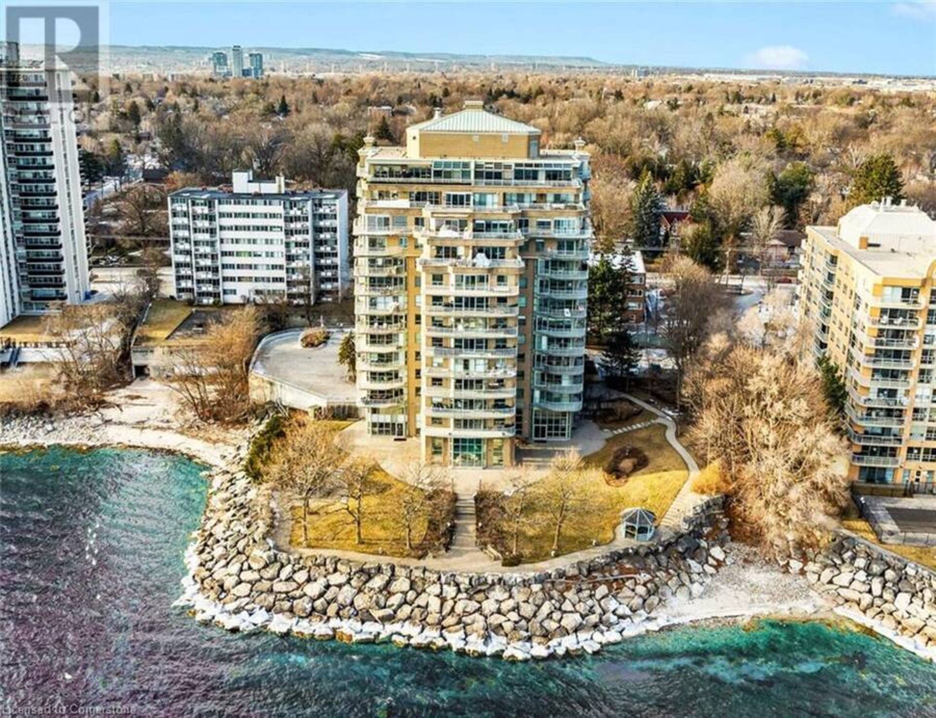 2190 LAKESHORE Road Unit# 403 Burlington