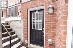 16 LAIDLAW Street Unit# 909 Toronto