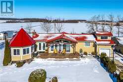 817 LAKESHORE Road Selkirk