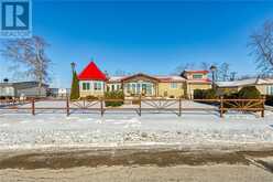 817 LAKESHORE Road Selkirk