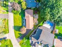 318 WOODWORTH Drive Ancaster