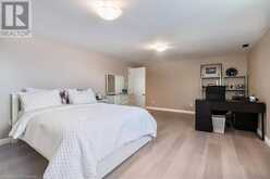 858 TRINITY Road Ancaster