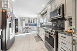 858 TRINITY Road Ancaster