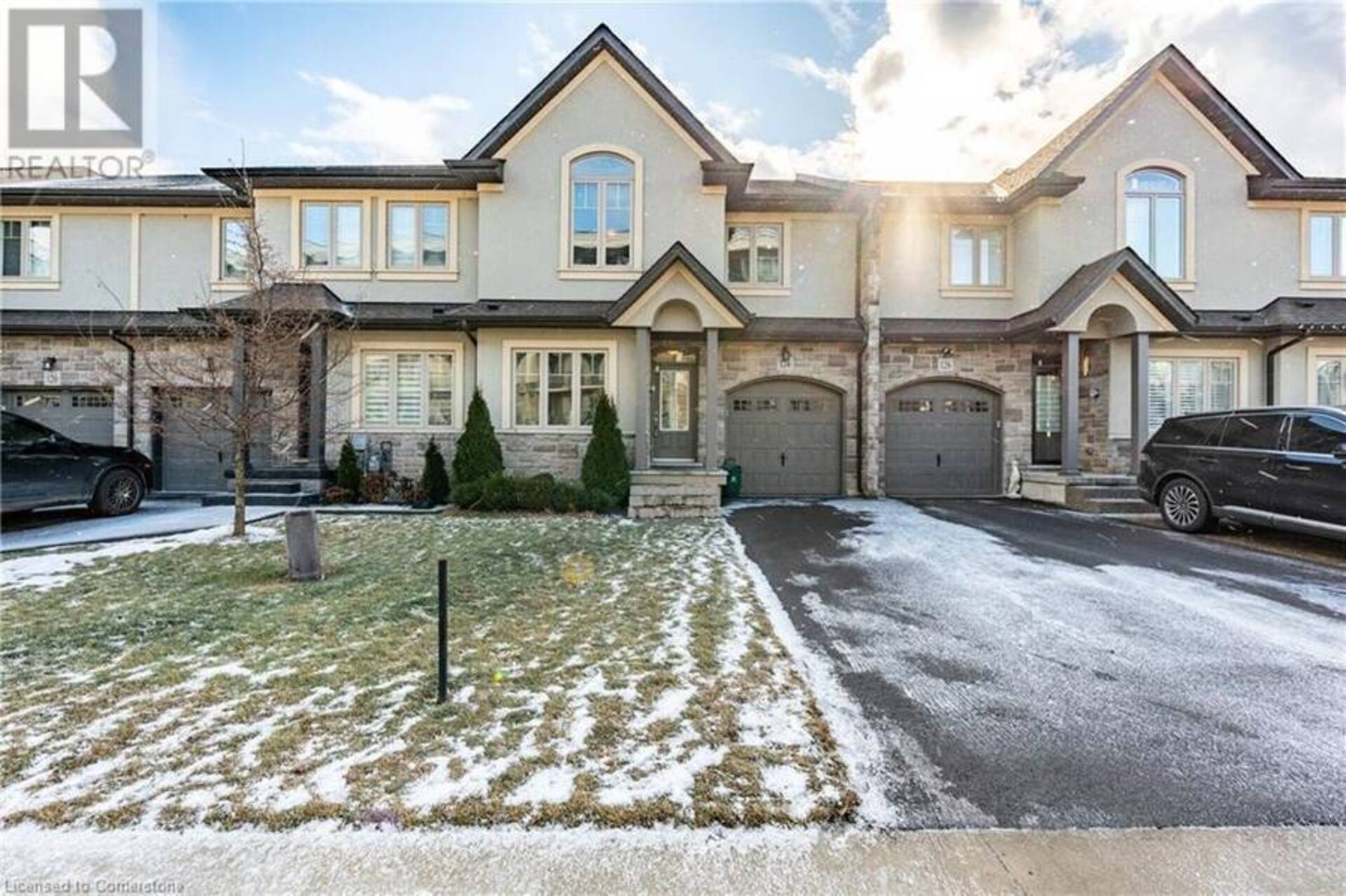 124 SHOREVIEW Place Stoney Creek