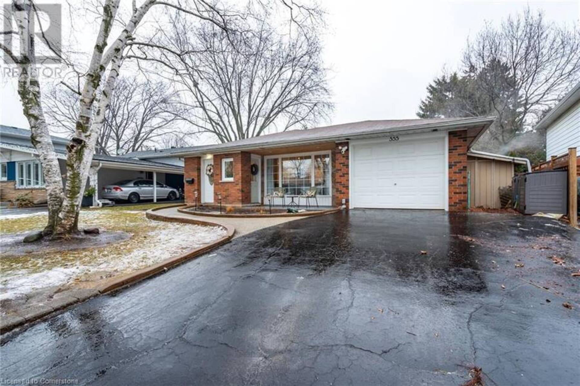 555 ELWOOD Road Burlington